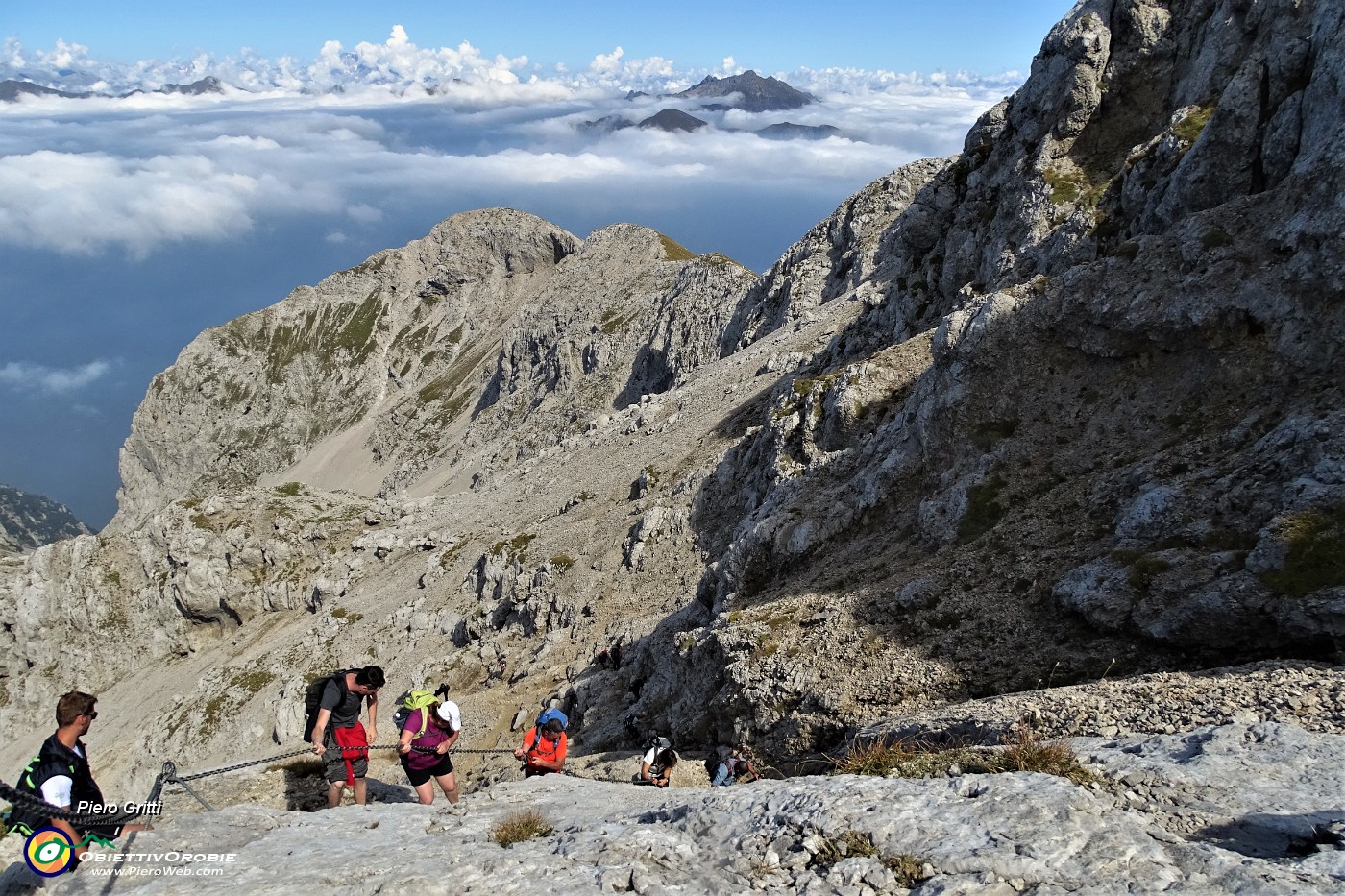 56 Vista dall'alto sull'impegnativo ripido strappo finale .JPG